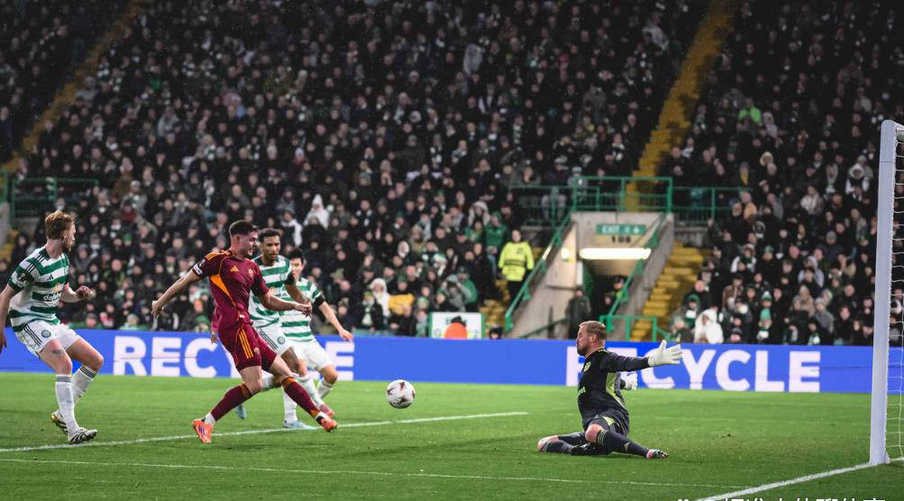 包含赛前欧联传出新动向，皇家马德里刷新队史纪录，管理层表态：底气十足，团队化学反应显著的词条